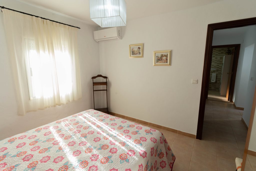 Casa de Pepito dormitorio cama matrimonio 2